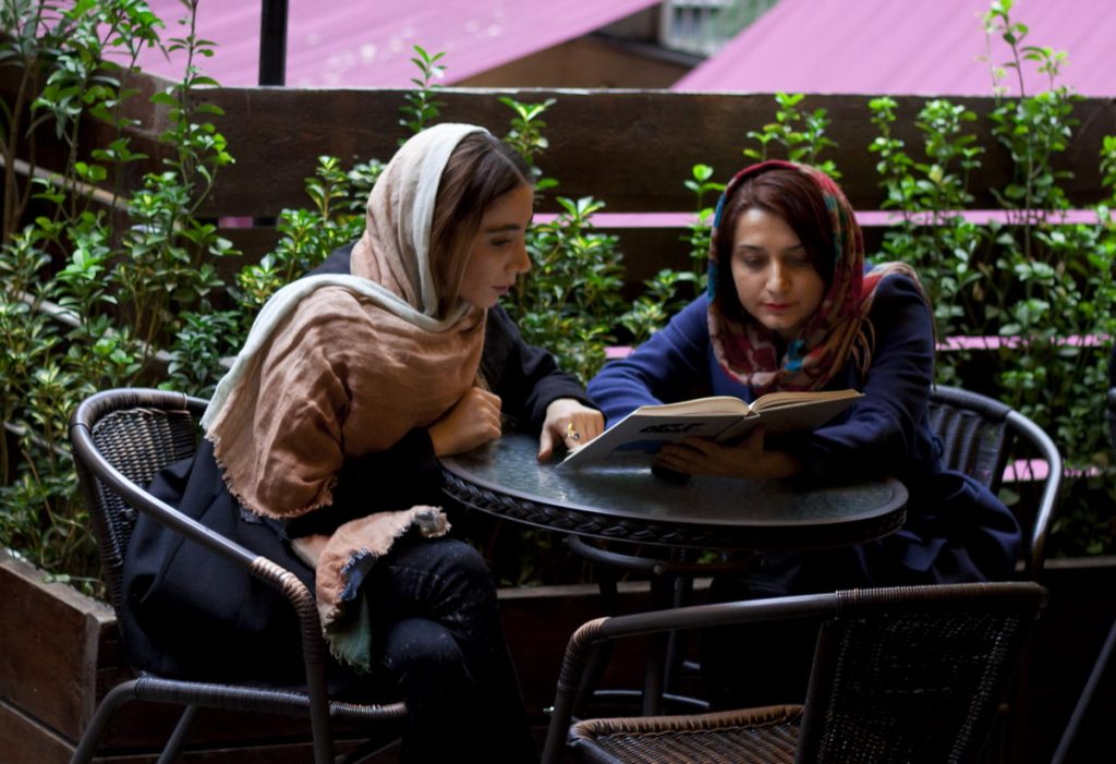 10cafe-tehran-angahmag-4