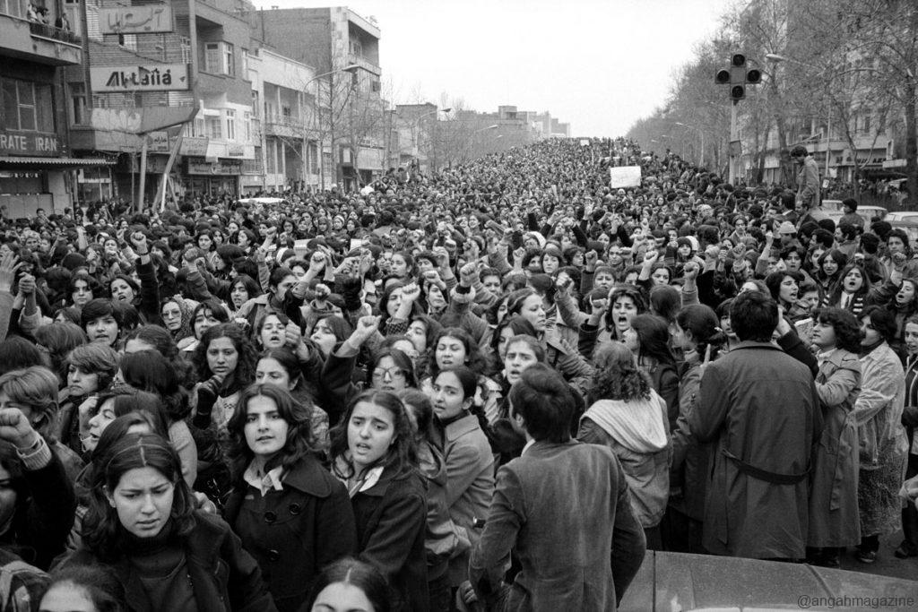 women-iran-angahmag-hengameh-golestan (1)